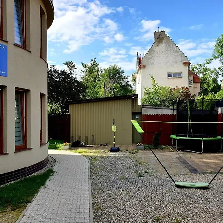 Stacja Do Wynajecia 招待所 3*