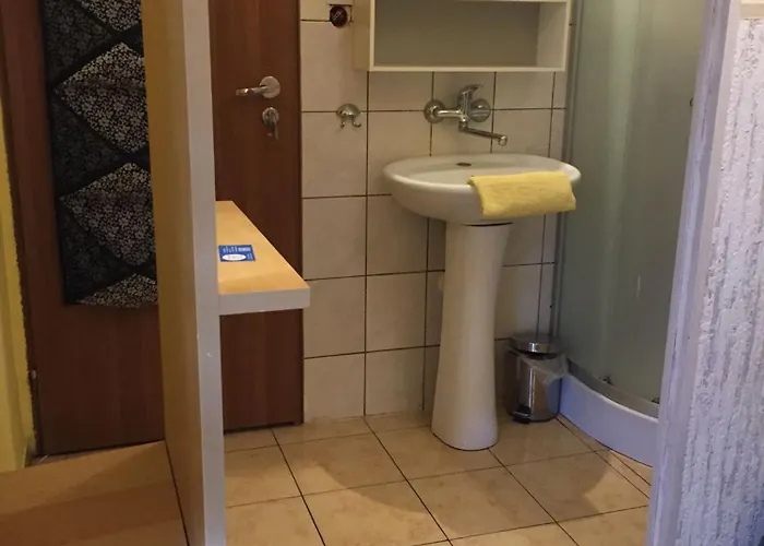 Stacja Do Wynajecia 招待所 3*