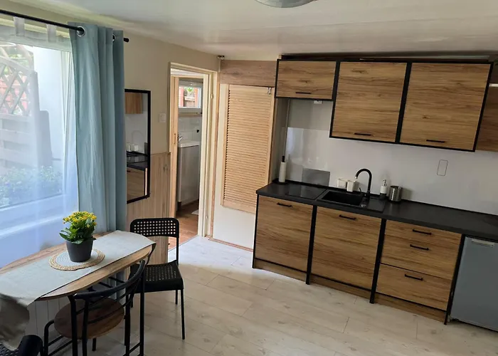 Stacja Do Wynajecia 3*