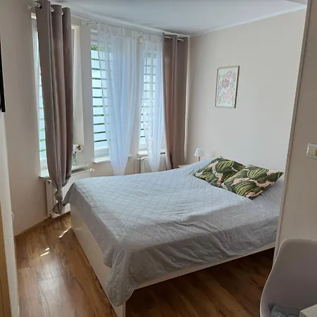 Stacja Do Wynajecia 3*