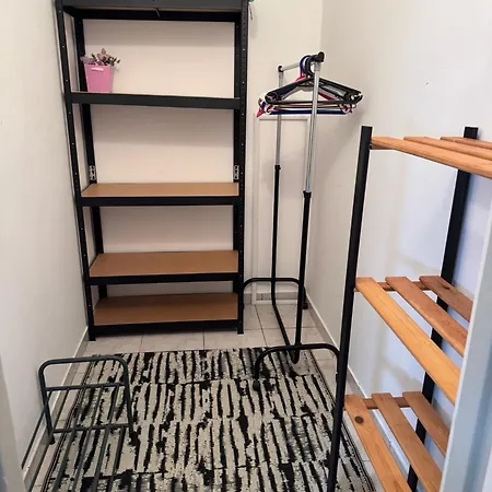 Stacja Do Wynajecia Gasthuis 3*