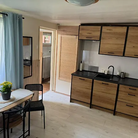 Stacja Do Wynajecia 3*